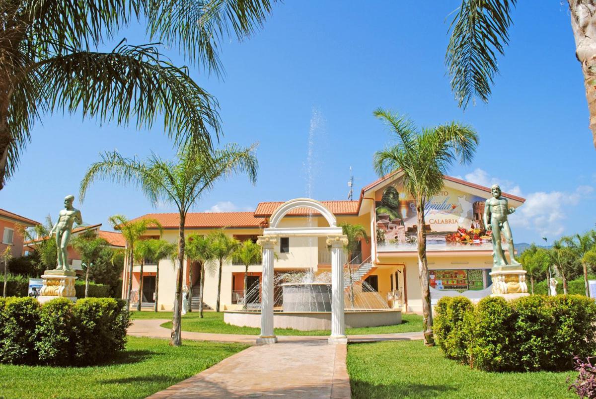 Club Esse Aquilia Beach Village Badolato Marina Ngoại thất bức ảnh
